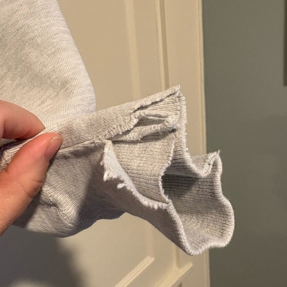 Vintage Champion Tufts Grey Crew Neck Sweatshirt - Picture 4 of 6